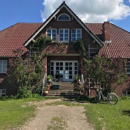 Cosy Apartment In Semlow Germany With Garden Εξωτερικό φωτογραφία